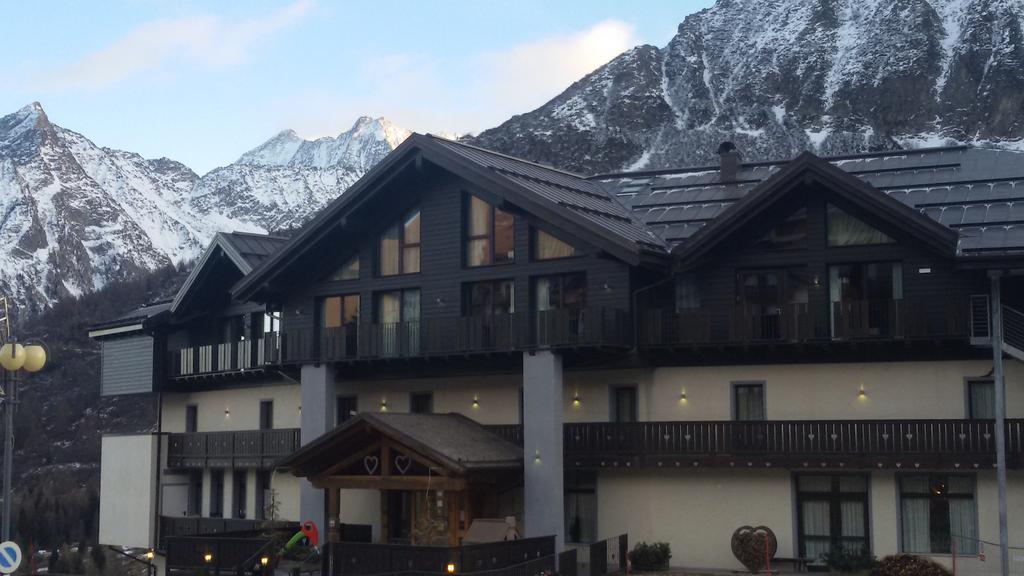 Hotel Adamello Passo del Tonale Exterior photo