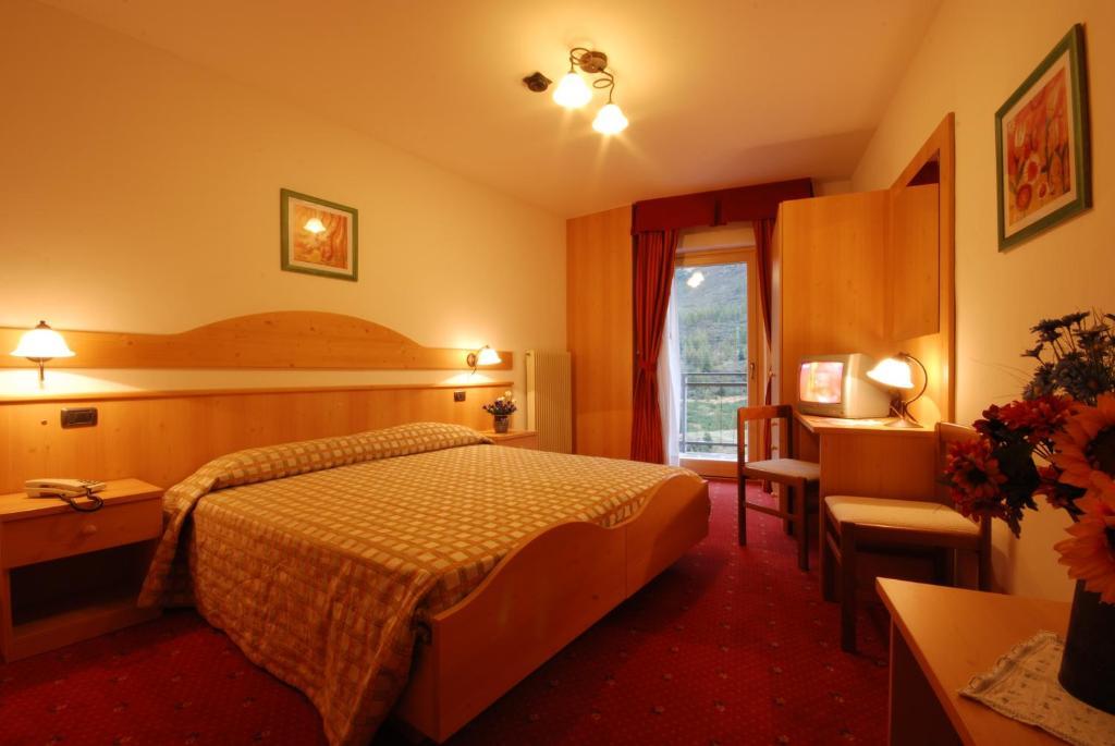 Hotel Adamello Passo del Tonale Room photo